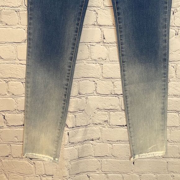 Juicy Couture Melrose Jeans - Picture 3 of 6